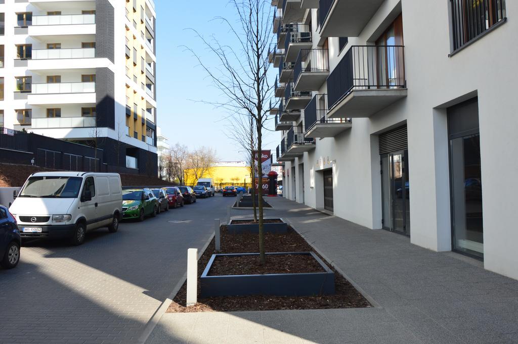 Moko Apartment Parking W Cenie Varsó Kültér fotó